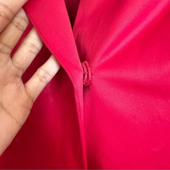 Kenneth Cole New York Women’s Red Mid Length Jacket Trench Coat Wide Collar sz S - Picture 13 of 15